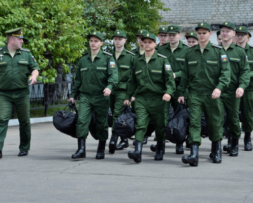 Путин увеличил штатную численность армии РФ до 1,32 млн военнослужащих